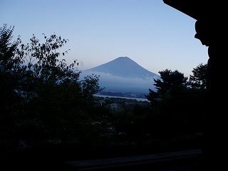 くっきりとコテッジから見えた富士